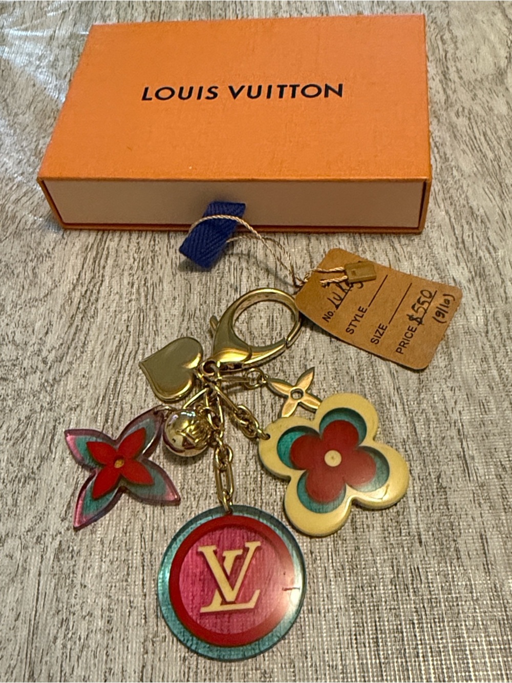 💎AUTHENTIC Louis Vuitton key charm💎 - Picture 12 of 14